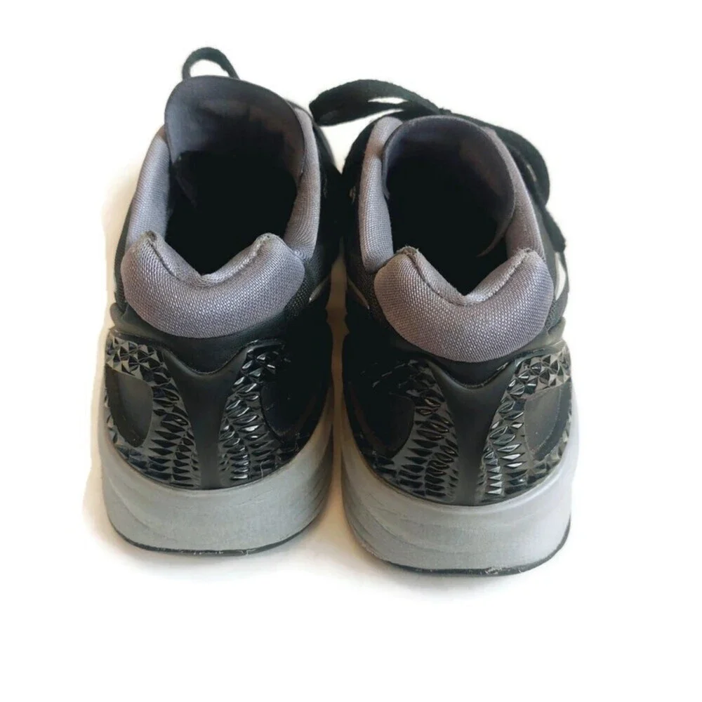 Nike Womens Size 9 Zoom Volley Hyperspike Volleyball Shoes Black Metallic Silver